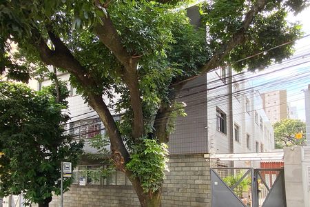 Apartamento para alugar com 130m², 3 quartos e 1 vagaFachada