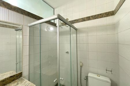 Apartamento para alugar com 130m², 3 quartos e 1 vagaBanheiro da Suíte
