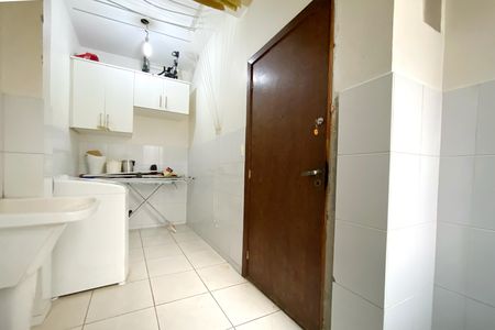 Apartamento para alugar com 130m², 3 quartos e 1 vagaÁrea de Serviço