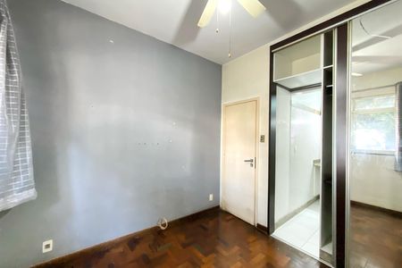 Apartamento para alugar com 130m², 3 quartos e 1 vagaSuite