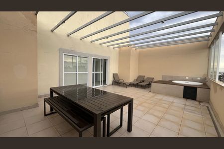 Apartamento à venda com 68m², 2 quartos e 2 vagas