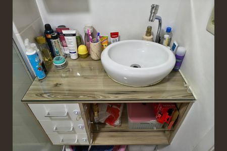 Apartamento para alugar com 75m², 2 quartos e 1 vaga