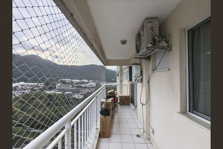 Apartamento para alugar com 75m², 2 quartos e 1 vaga