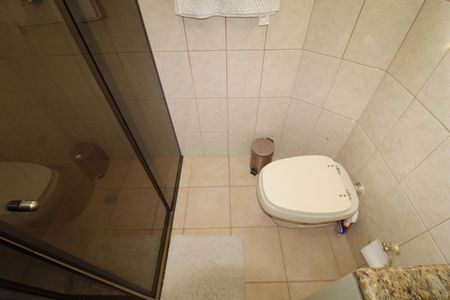Apartamento à venda com 75m², 2 quartos e 2 vagasBanheiro