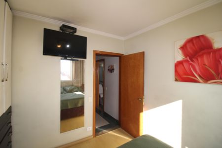 Quarto 1 de apartamento para alugar com 2 quartos, 75m² em Vila Dom Pedro Ii, São Paulo