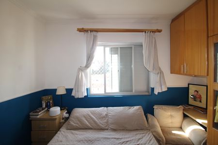 Apartamento à venda com 75m², 2 quartos e 2 vagasQuarto 2