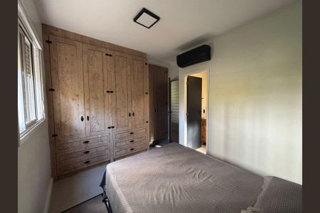 Suíte  de apartamento para alugar com 2 quartos, 83m² em Alphaville Empresarial, Barueri