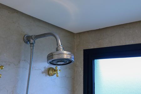 Apartamento para alugar com 374m², 4 quartos e 5 vagasBanheiro 1 da Closet da Suíte 1