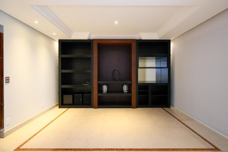 Apartamento para alugar com 374m², 4 quartos e 5 vagasSala