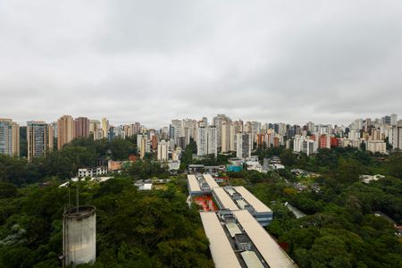 Apartamento para alugar com 374m², 4 quartos e 5 vagasVista da Suíte 1