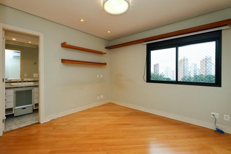 Apartamento para alugar com 374m², 4 quartos e 5 vagasSuíte 4