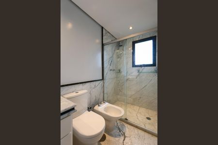 Apartamento para alugar com 374m², 4 quartos e 5 vagasBanheiro da Suíte 4
