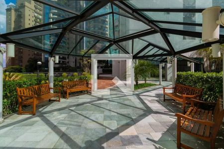 Apartamento para alugar com 374m², 4 quartos e 5 vagasÁrea comum
