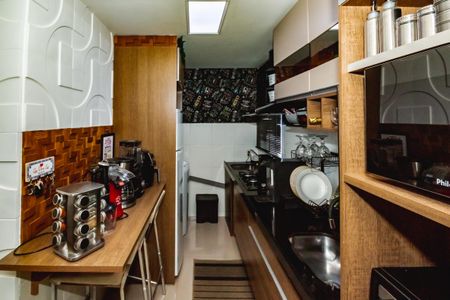 Apartamento à venda com 2 quartos, 43m² em Santa Amelia, Belo Horizonte
