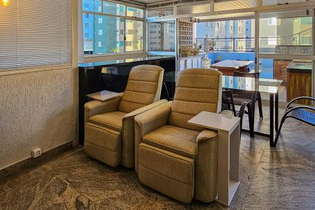 Apartamento à venda com 210m², 4 quartos e 3 vagas