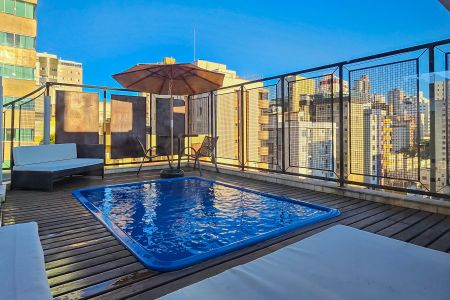 Apartamento à venda com 210m², 4 quartos e 3 vagas