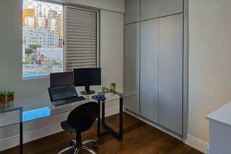 Apartamento à venda com 210m², 4 quartos e 3 vagas