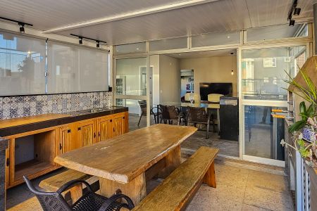 Apartamento à venda com 210m², 4 quartos e 3 vagas
