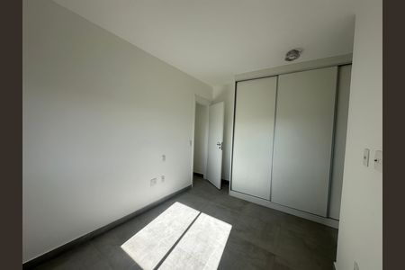 Suite de apartamento para alugar com 2 quartos, 64m² em Alphaville Empresarial, Barueri