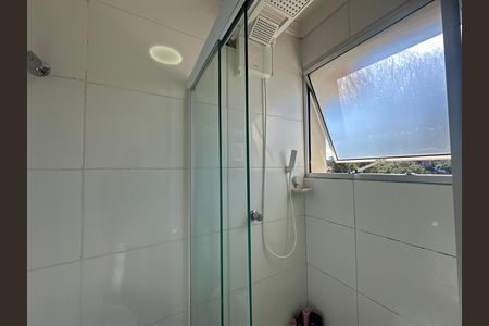 Apartamento à venda com 66m², 2 quartos e 1 vaga Apartamento à venda com 66m², 2 quartos e 1 vagaBanheiro