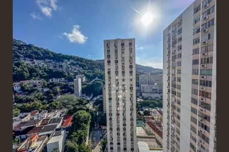 Apartamento à venda com 80m², 3 quartos e 1 vaga