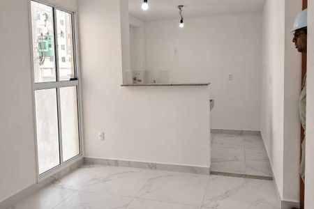 Sala de apartamento para alugar com 2 quartos, 39m² em Chácara Estela, Barueri
