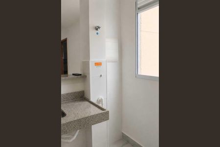 Área de serviço de apartamento para alugar com 2 quartos, 39m² em Chácara Estela, Barueri