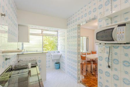 Cozinha de apartamento para alugar com 2 quartos, 87m² em Vila Madalena, São Paulo
