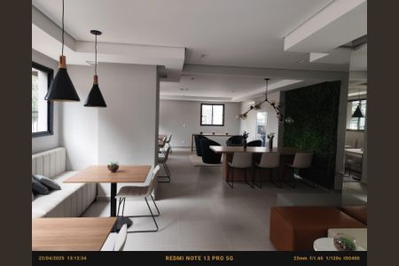 Apartamento à venda com 42m², 2 quartos e 1 vaga Apartamento à venda com 42m², 2 quartos e 1 vagaÁrea comum - Salão de festas