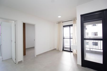 Apartamento à venda com 2 quartos, 42m² em Vila Albertina, São Paulo