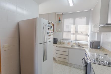 Apartamento à venda com 140m², 4 quartos e 2 vagasCozinha