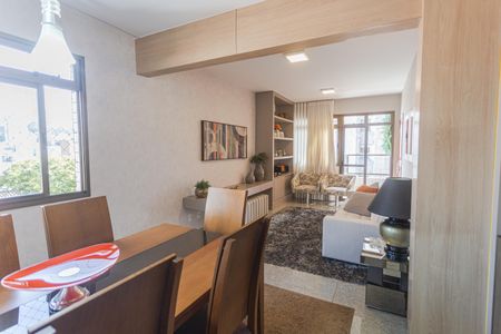 Apartamento à venda com 140m², 4 quartos e 2 vagasSala
