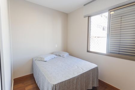 Apartamento à venda com 140m², 4 quartos e 2 vagasQuarto 2