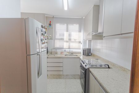 Apartamento à venda com 140m², 4 quartos e 2 vagasCozinha