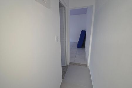 Cozinha de casa de condomínio para alugar com 1 quarto, 40m² em Canto do Forte, Praia Grande