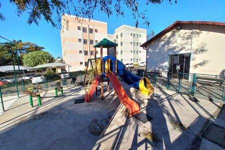Apartamento à venda com 47m², 2 quartos e 1 vaga Apartamento à venda com 47m², 2 quartos e 1 vagaÁrea comum - Playground
