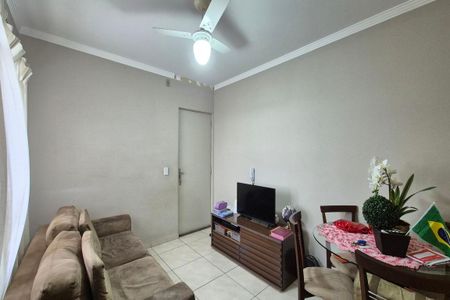 Apartamento à venda com 47m², 2 quartos e 1 vaga Apartamento à venda com 47m², 2 quartos e 1 vagaSala