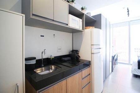 Cozinha de kitnet/studio à venda com 1 quarto, 26m² em Moema, São Paulo