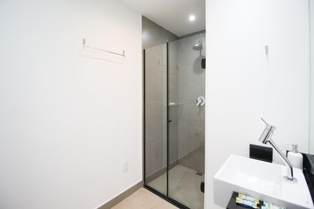 Studio para alugar com 26m², 1 quarto e sem vaga Studio para alugar com 26m², 1 quarto e sem vagaBanheiro