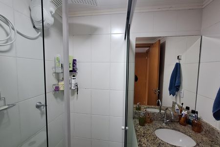 Apartamento para alugar com 51m², 2 quartos e 2 vagasBanheiro da Suíte