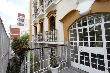 Apartamento para alugar com 140m², 3 quartos e 2 vagasEntrada