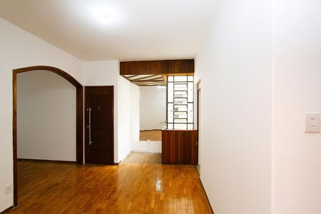 Apartamento para alugar com 140m², 3 quartos e 2 vagasCopa