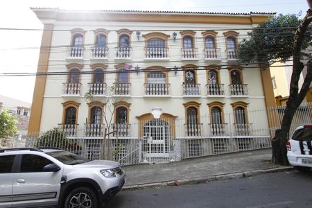 Apartamento para alugar com 140m², 3 quartos e 2 vagasFachada