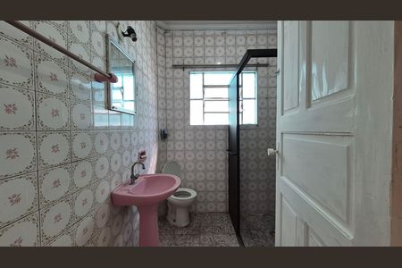 Banheiro de casa à venda com 2 quartos, 200m² em Parque Novo Oratório, Santo André