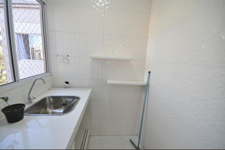 Área de Serviço de apartamento para alugar com 2 quartos, 38m² em Jardim Recanto Verde, São Paulo