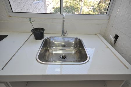 Apartamento para alugar com 38m², 2 quartos e sem vagaÁrea de Serviço