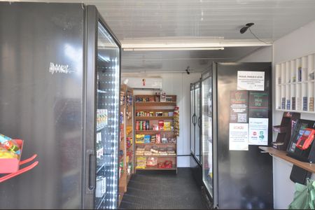 Mini Market de apartamento para alugar com 2 quartos, 38m² em Jardim Recanto Verde, São Paulo