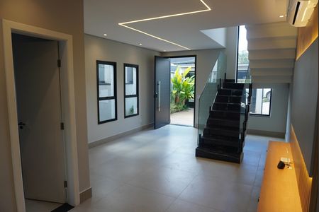 Casa de condomínio à venda com 134m², 2 quartos e 2 vagasSala