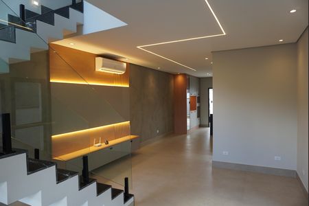 Sala de casa de condomínio à venda com 2 quartos, 134m² em Alphaville, Santana de Parnaíba