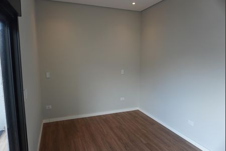 Casa de condomínio à venda com 134m², 2 quartos e 2 vagasSuíte